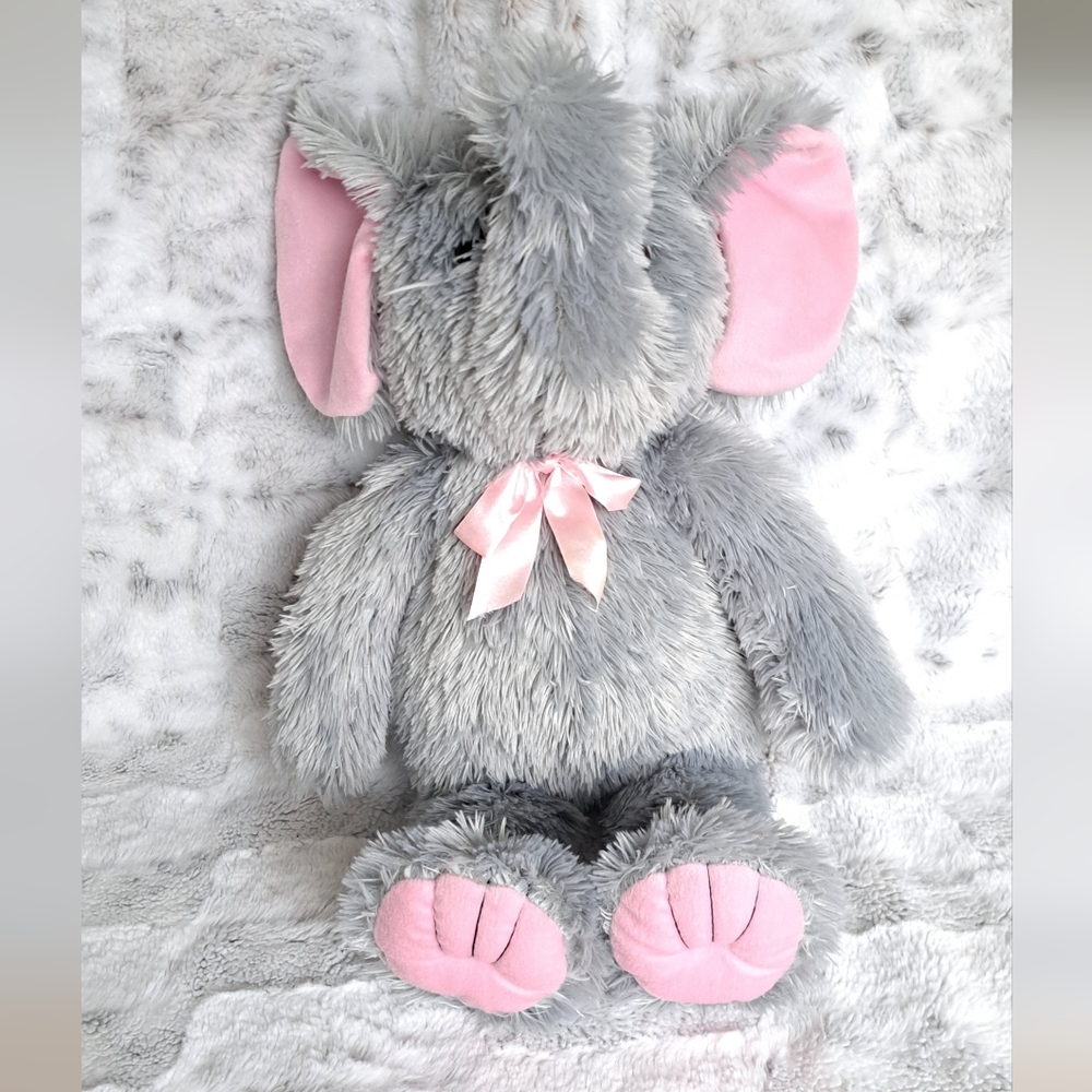 Cali-Ente gray fuzzy soft 22in elephant.